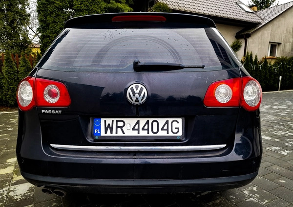 Volkswagen Passat cena 17900 przebieg: 220000, rok produkcji 2009 z Radom małe 67